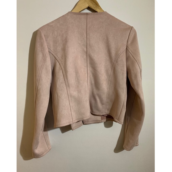 Trendy Jacket - Picture 4 of 4